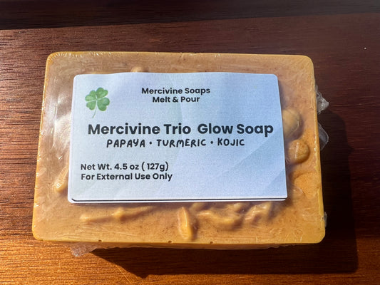 Mercivine Triple Glow   Papaya . Turmeric . Kojic Bar Soap - Melt & Pour