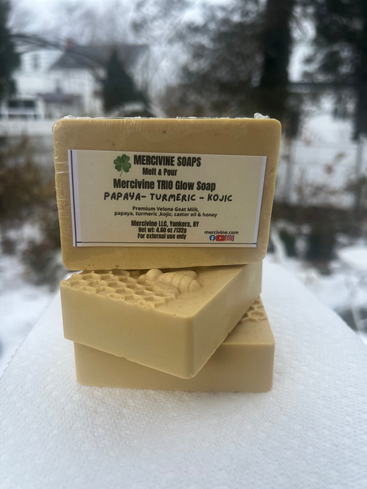 Mercivine Triple Glow Bar  " Papaya - Turmeric - Kojic"